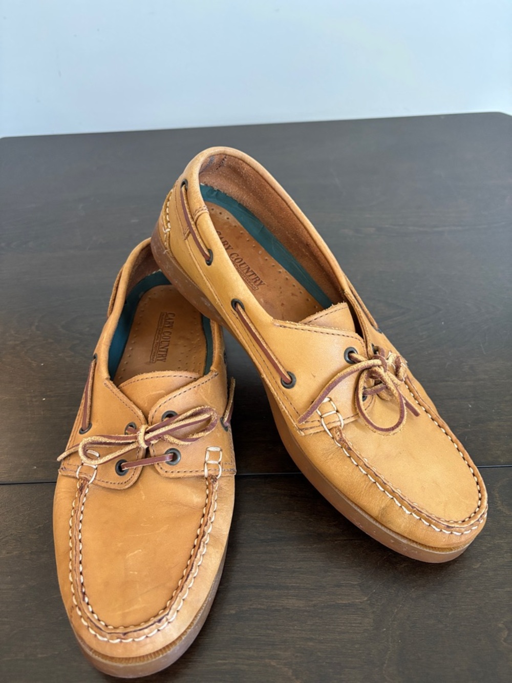 Cary Country Men's Tan Leather Boat Shoes with Moc Toe and Lace Detail Size 10
